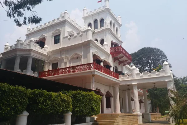 Cheapest Hilton Bangalore Embassy GolfLinks Call Girls